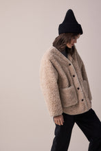 Load image into Gallery viewer, Wool blended fur cardigan jacket
