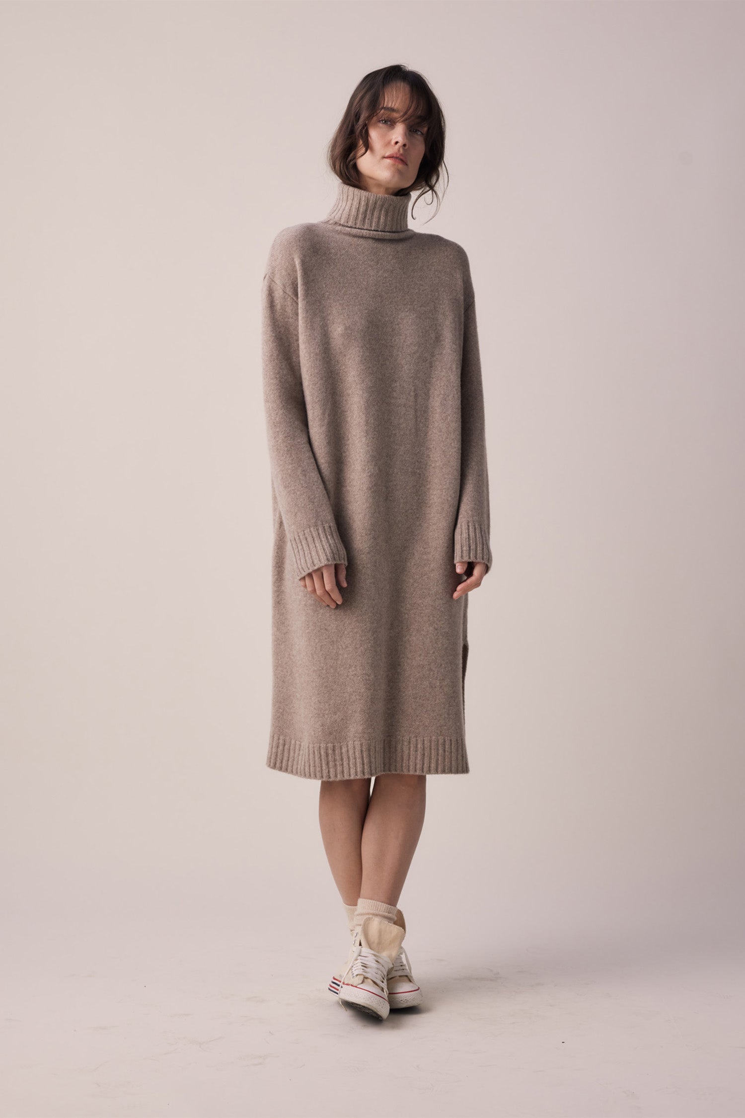 Wool Turtleneck midi dress – amente