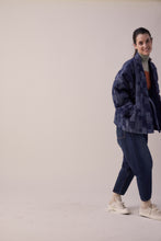 Load image into Gallery viewer, Denim patch quilt jacket
