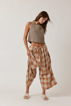 Load image into Gallery viewer, Front tie linen pants
