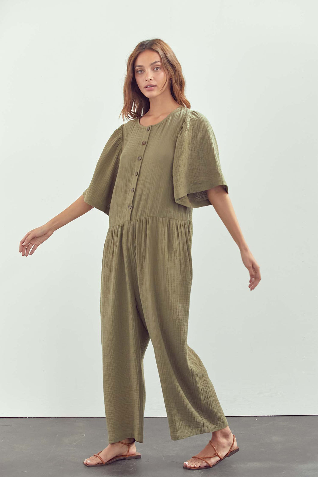 Button-down volume sleeve jumpsuit