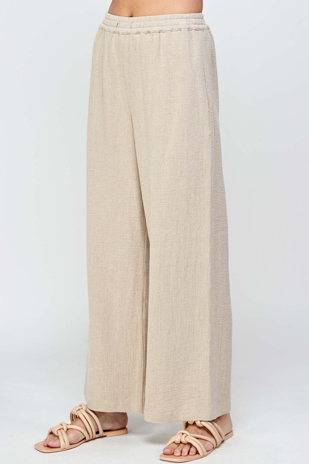 Elastic waist straight pants