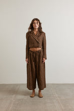 Load image into Gallery viewer, Crop plaid linen jacket
