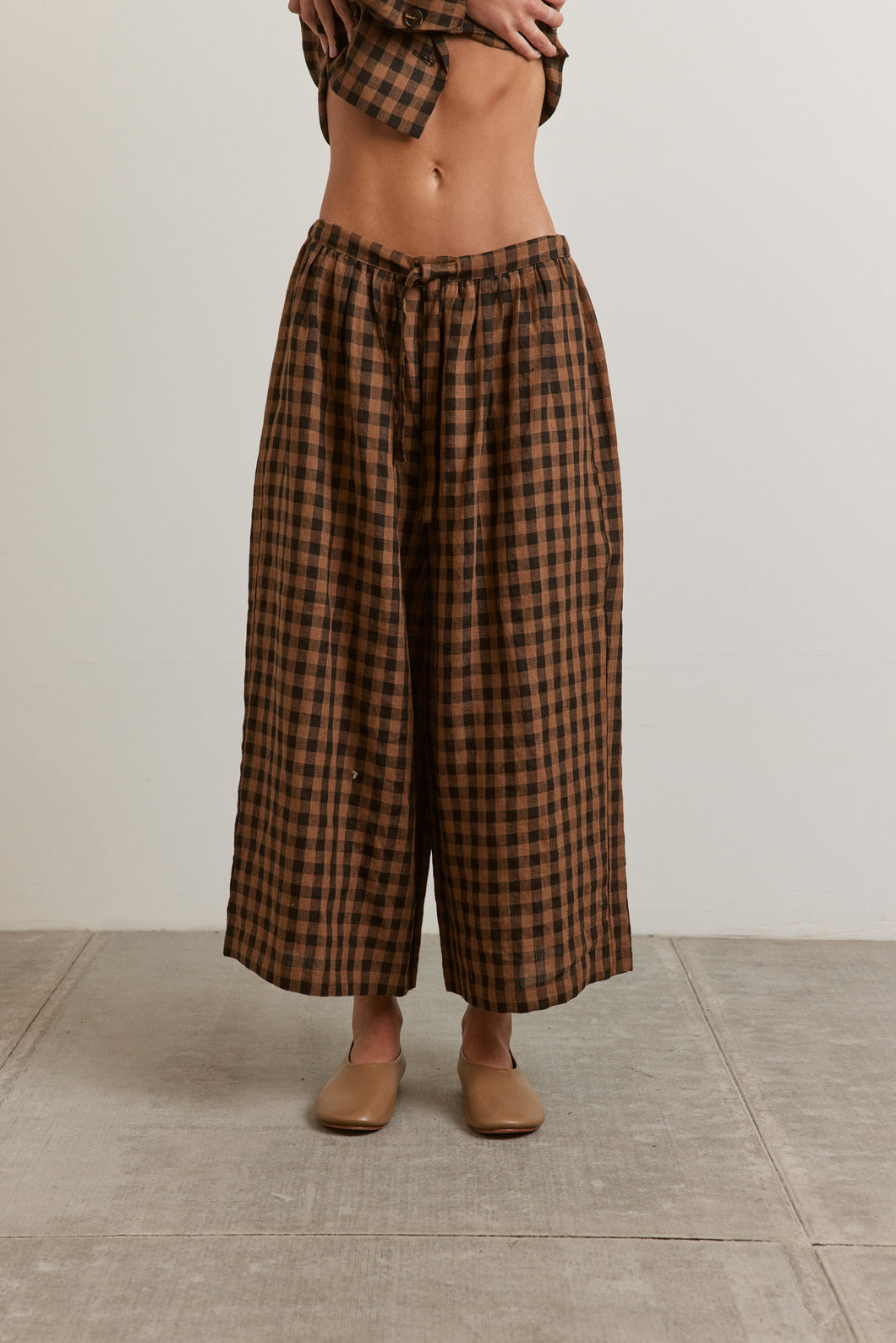 Cropped Linen Plaid Pants