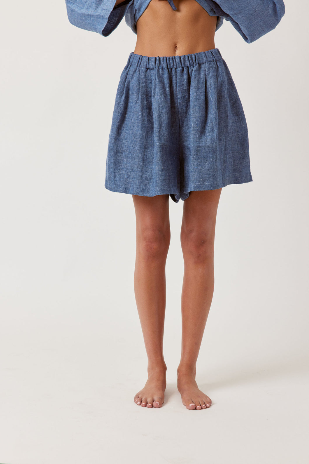 Linen pleated short